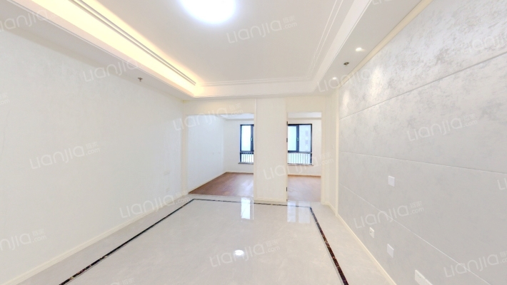 紫辉时代广场二手房实景图