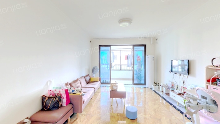 碧桂园翡翠台二手房实景图