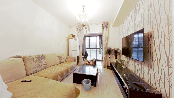 逸尚美庭二手房实景图