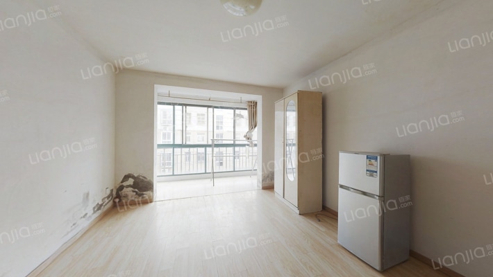 宝华花园二手房实景图