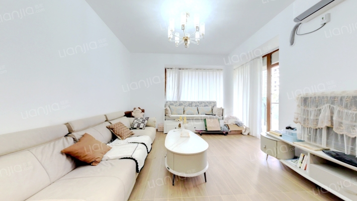 麓山国际半月湾二手房实景图