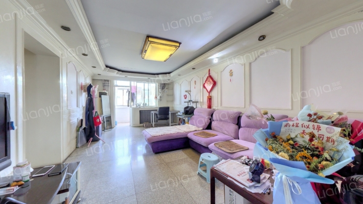 沿湖小区二手房实景图