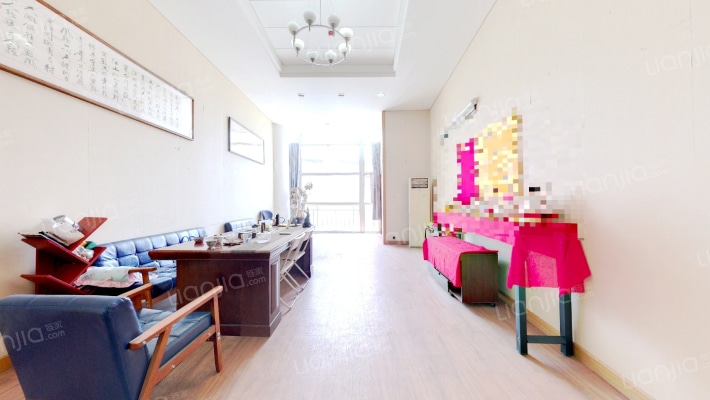 世正爱丽安二手房实景图