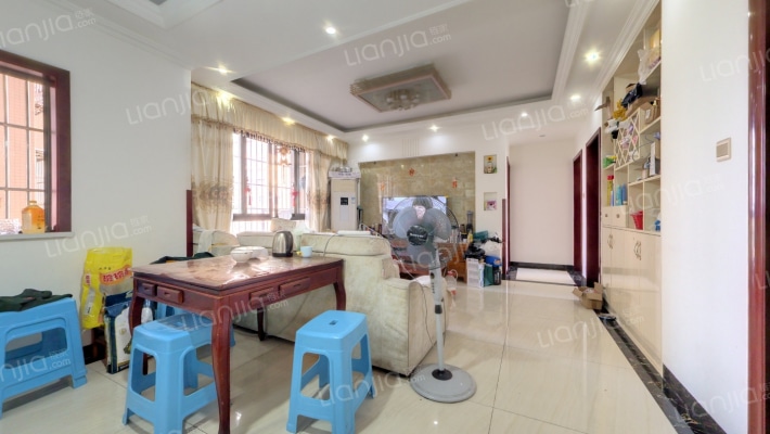 香城河畔二手房实景图