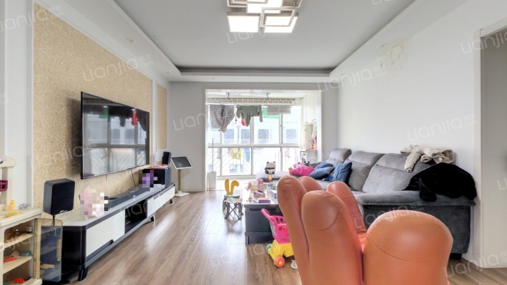 远景时代二手房实景图