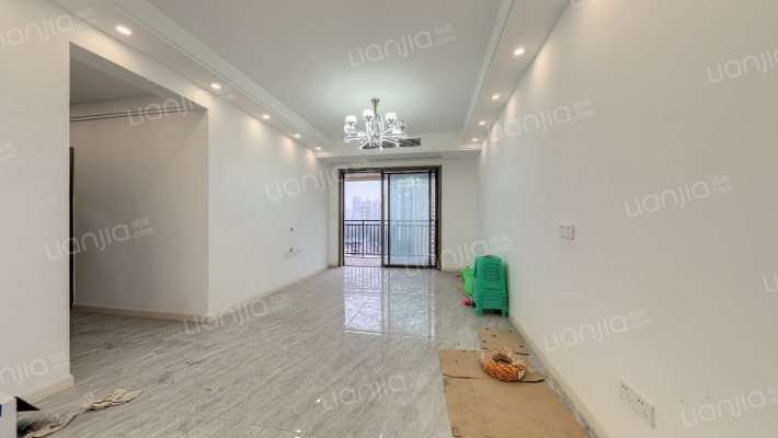 中梁和苑二手房实景图