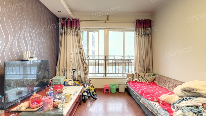 九龙星光二手房实景图