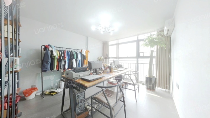 名流公馆二手房实景图