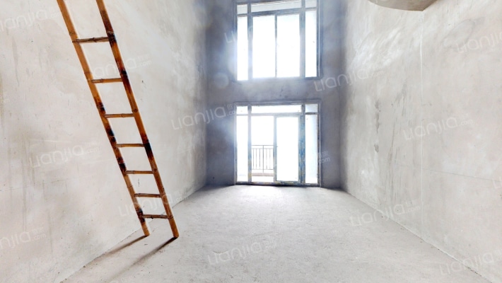 渝复竹芸山水二手房实景图