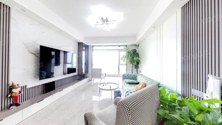 美的澜悦雅筑二手房实景图