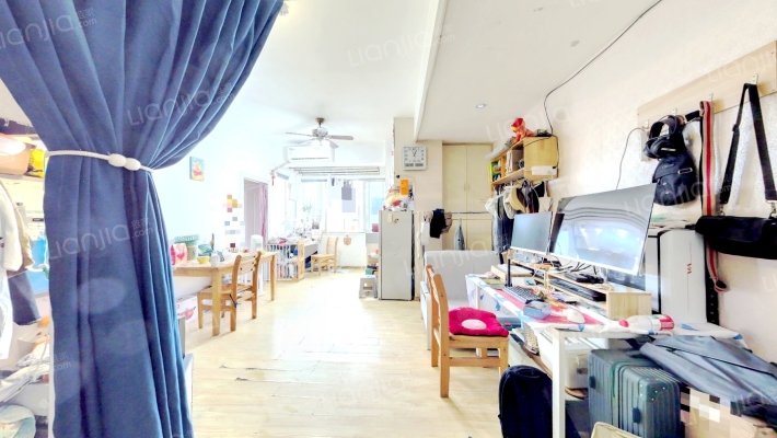 雅典居花园二手房实景图