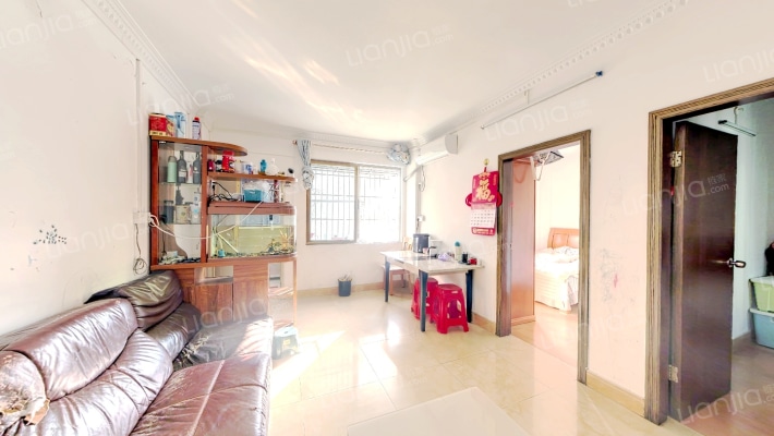 群芳苑住宅小区二手房实景图