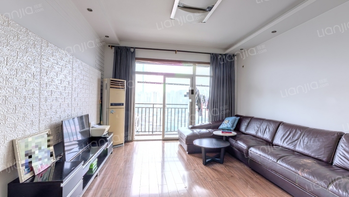 上创雅园二手房实景图