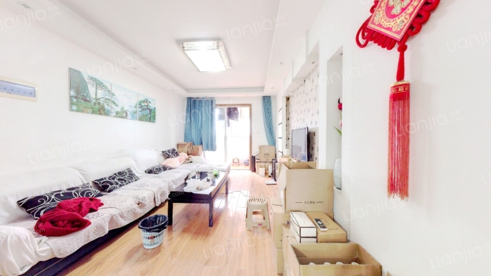 蔡家花园二手房实景图