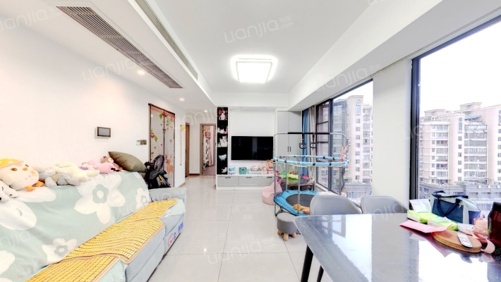 悦青蓝二手房实景图