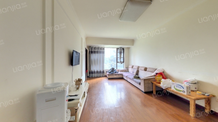 缤纷翡翠湾二手房实景图