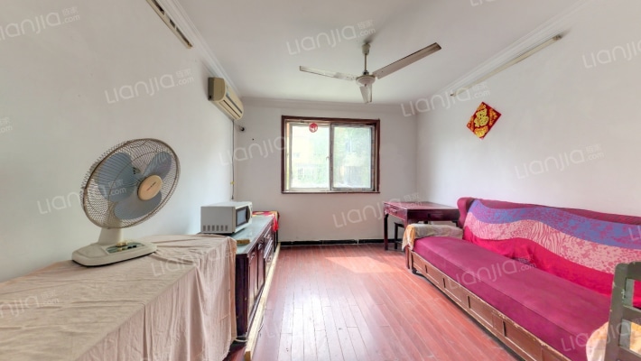 菊泉新城(陆翔路698弄)二手房实景图