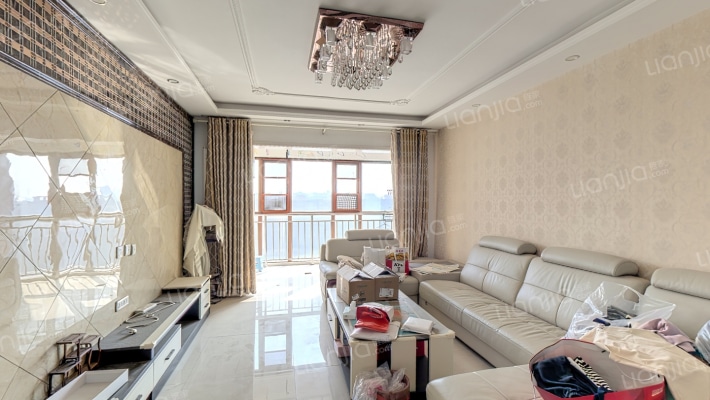 中央御景二手房实景图