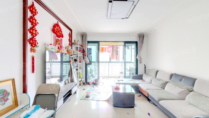 恒大城东区二手房实景图