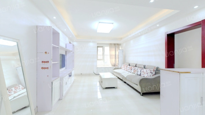 东郊小镇第六街区二手房实景图