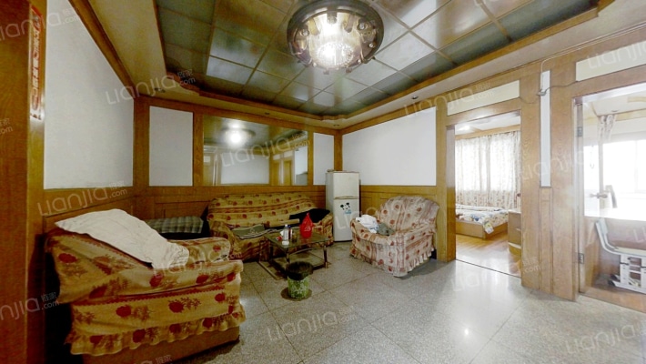 港中新村一区二手房实景图