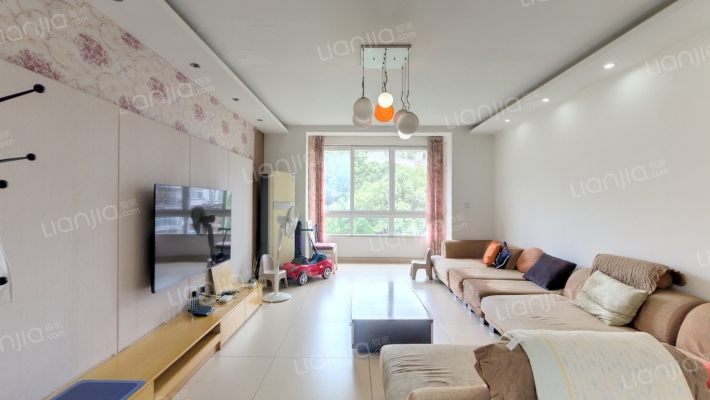 滨河花园(龙泉驿)二手房实景图