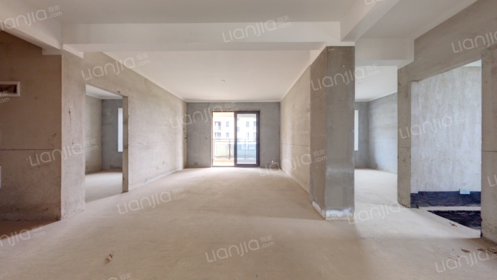 万博玖珑湾二手房实景图