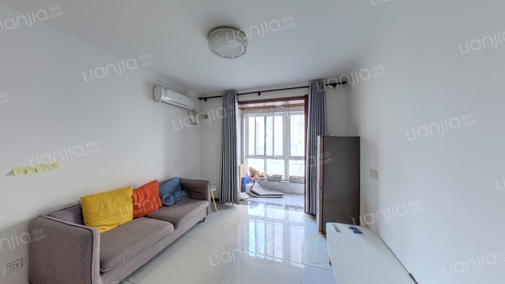 旭景崇盛园二手房实景图