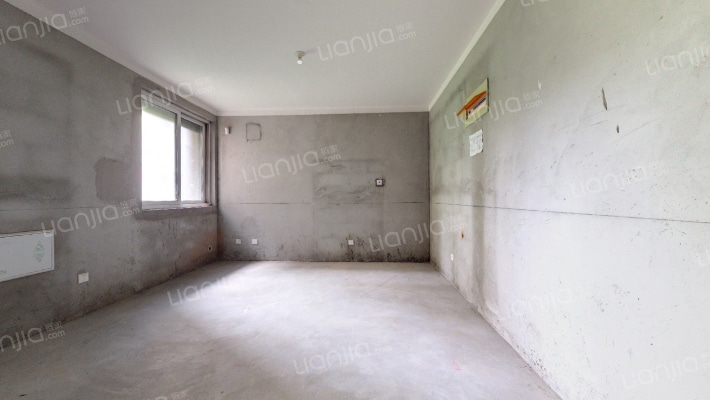 大新嘉苑二手房实景图