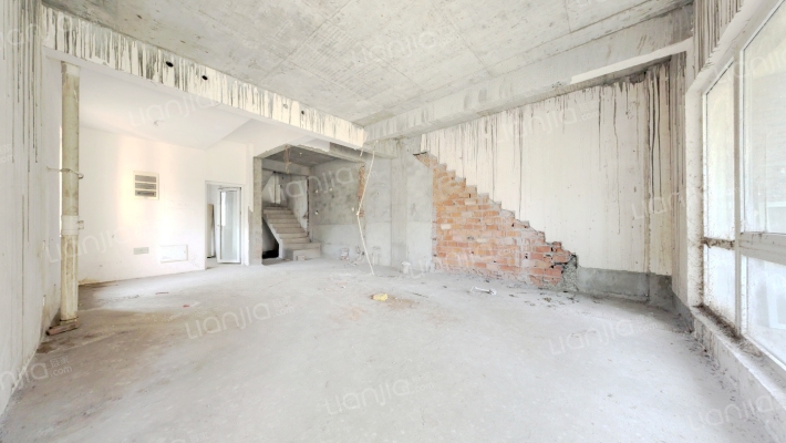 观岭别墅丁香墅二期二手房实景图