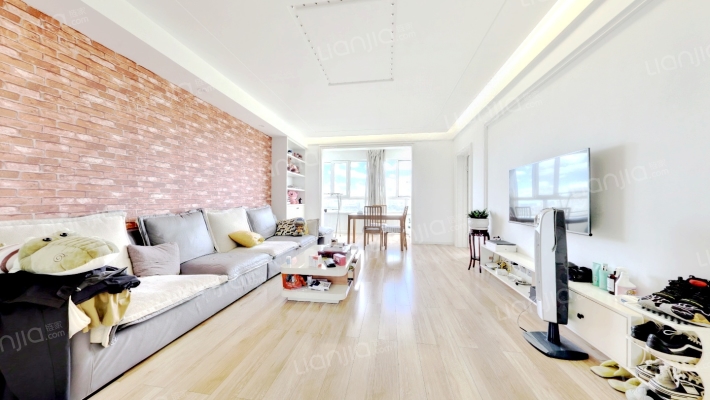 有色地质家园二手房实景图