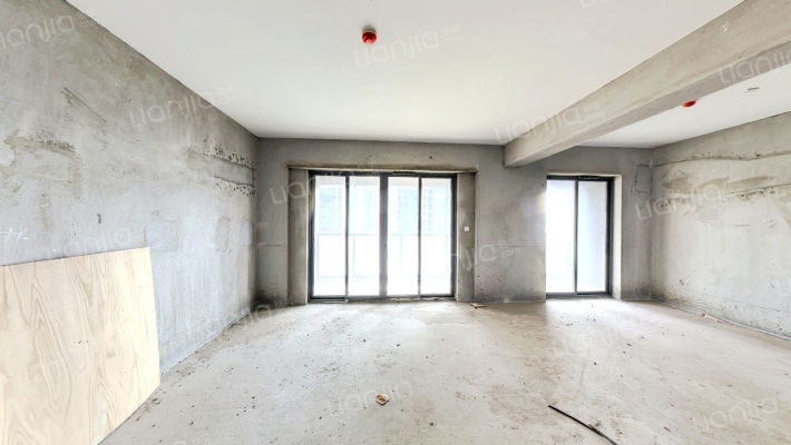 融信澜郡B区二手房实景图