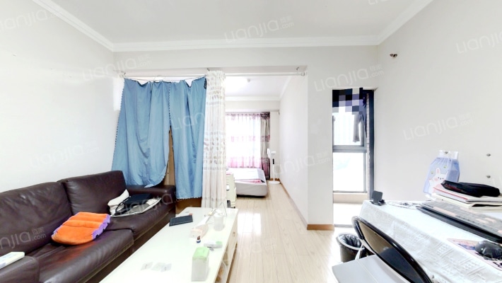 藏珑湖上国际花园二手房实景图