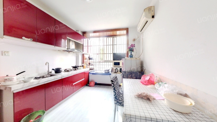 尊龙苑二手房实景图