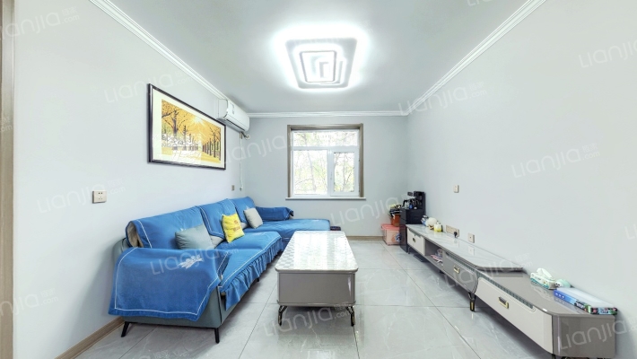 蓝箭小区二手房实景图