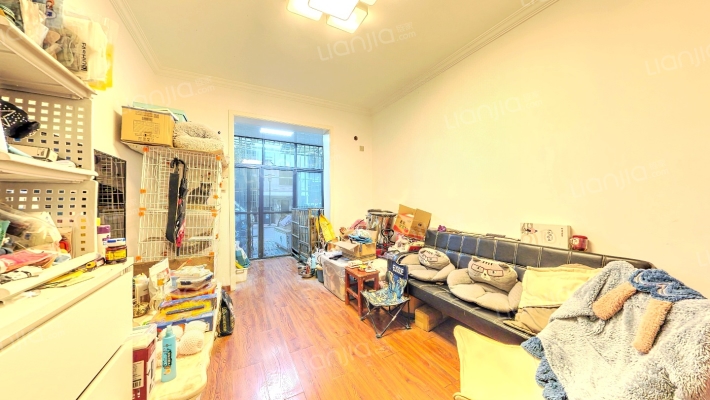 综合楼小区二手房实景图