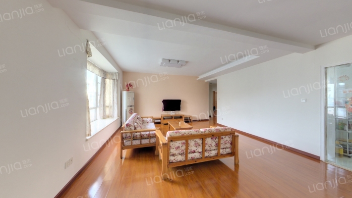 金色港湾四期二手房实景图