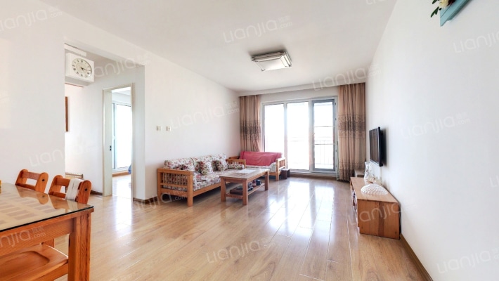 香海上峰二手房实景图