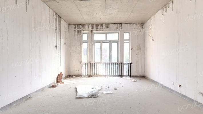 永利翡翠庄园二手房实景图