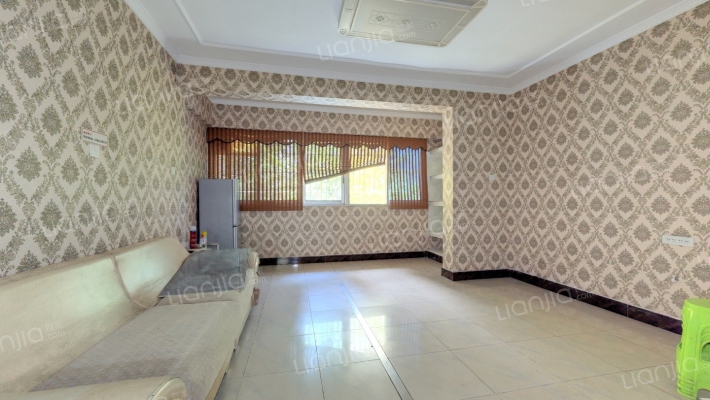 川东石油家属院二手房实景图