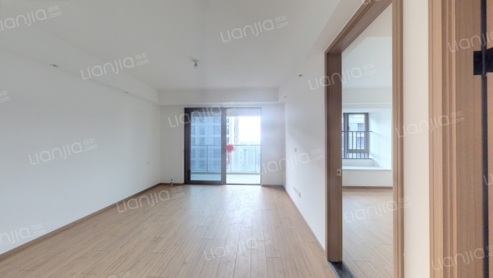 蓝城杨柳映月二手房实景图