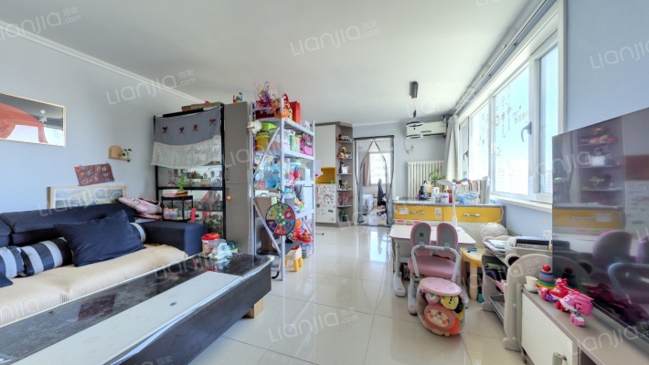 盛今大厦二手房实景图