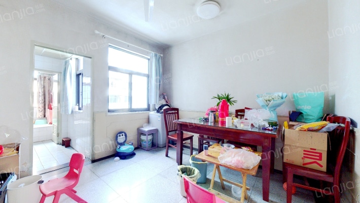 灵岩新村二手房实景图