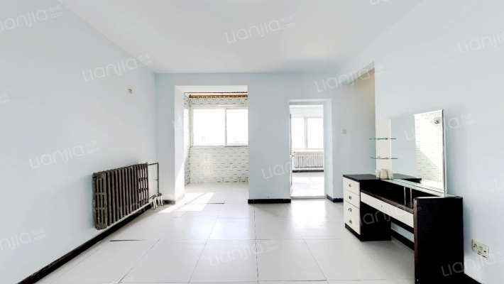 福城国际公寓二手房实景图