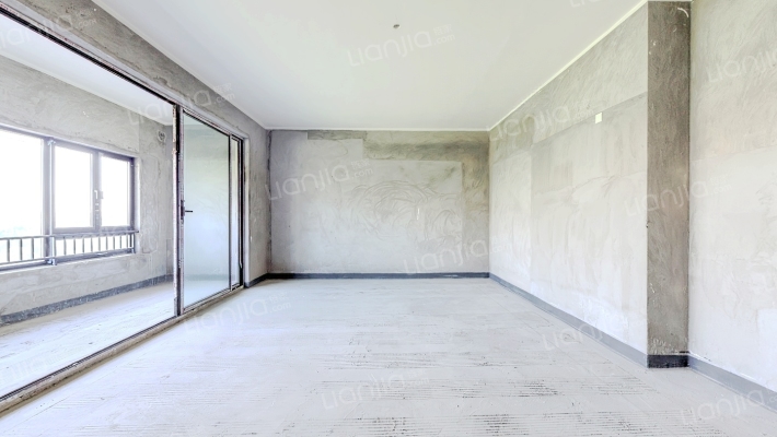 鲁能泰山7号二街区二手房实景图