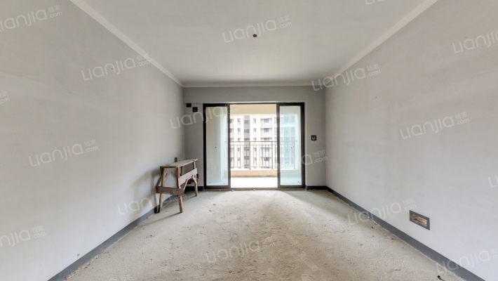 保利中央公园二手房实景图