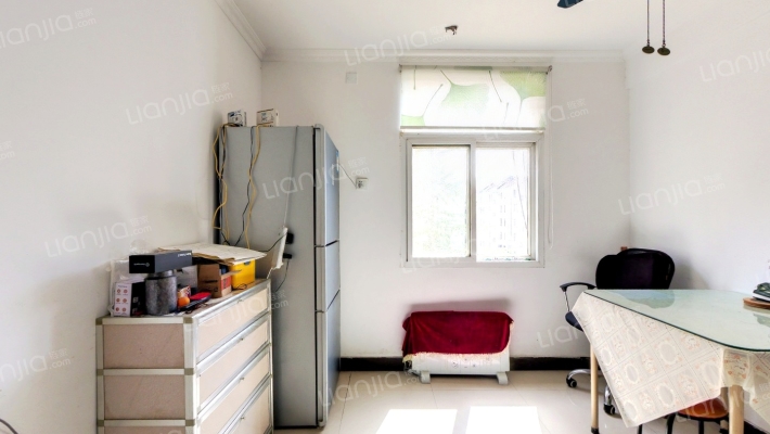 统计新村二手房实景图