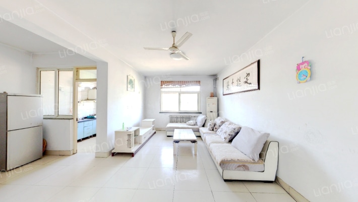 眼明泉小区二手房实景图