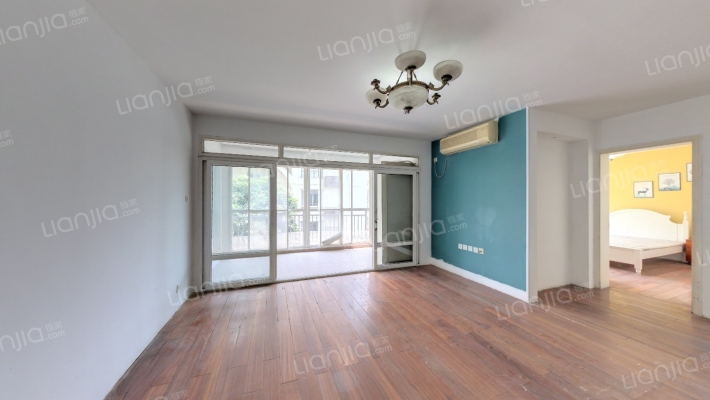 21世纪假日花园二手房实景图