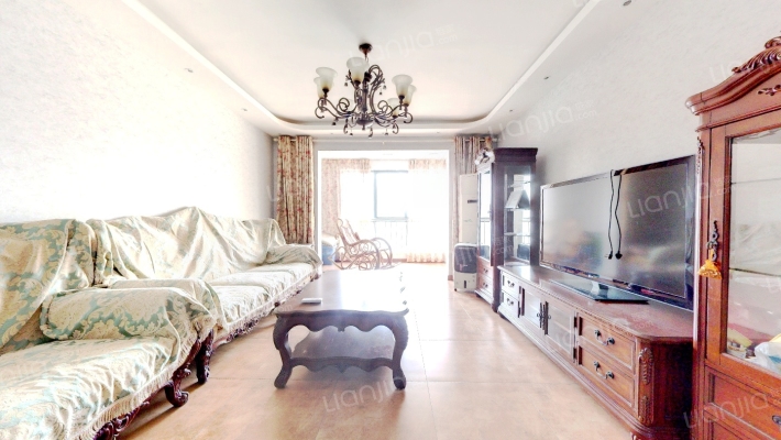 美林河畔二手房实景图